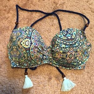 Victoria’s Secret Bikini Top 32DD